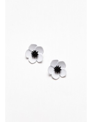 Fay White Flower Stud Earring